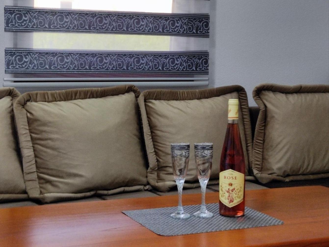 Apartment Lakeview Pluzine Bagian luar foto